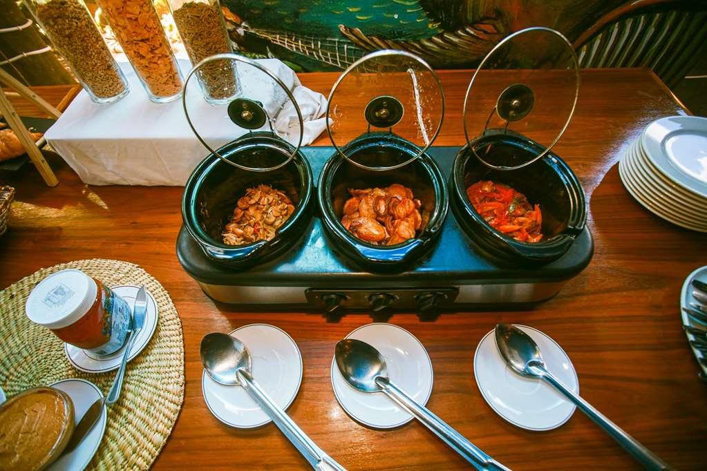 Colosseum Boutique Hotel & Spa Dar es Salaam Restaurace fotografie