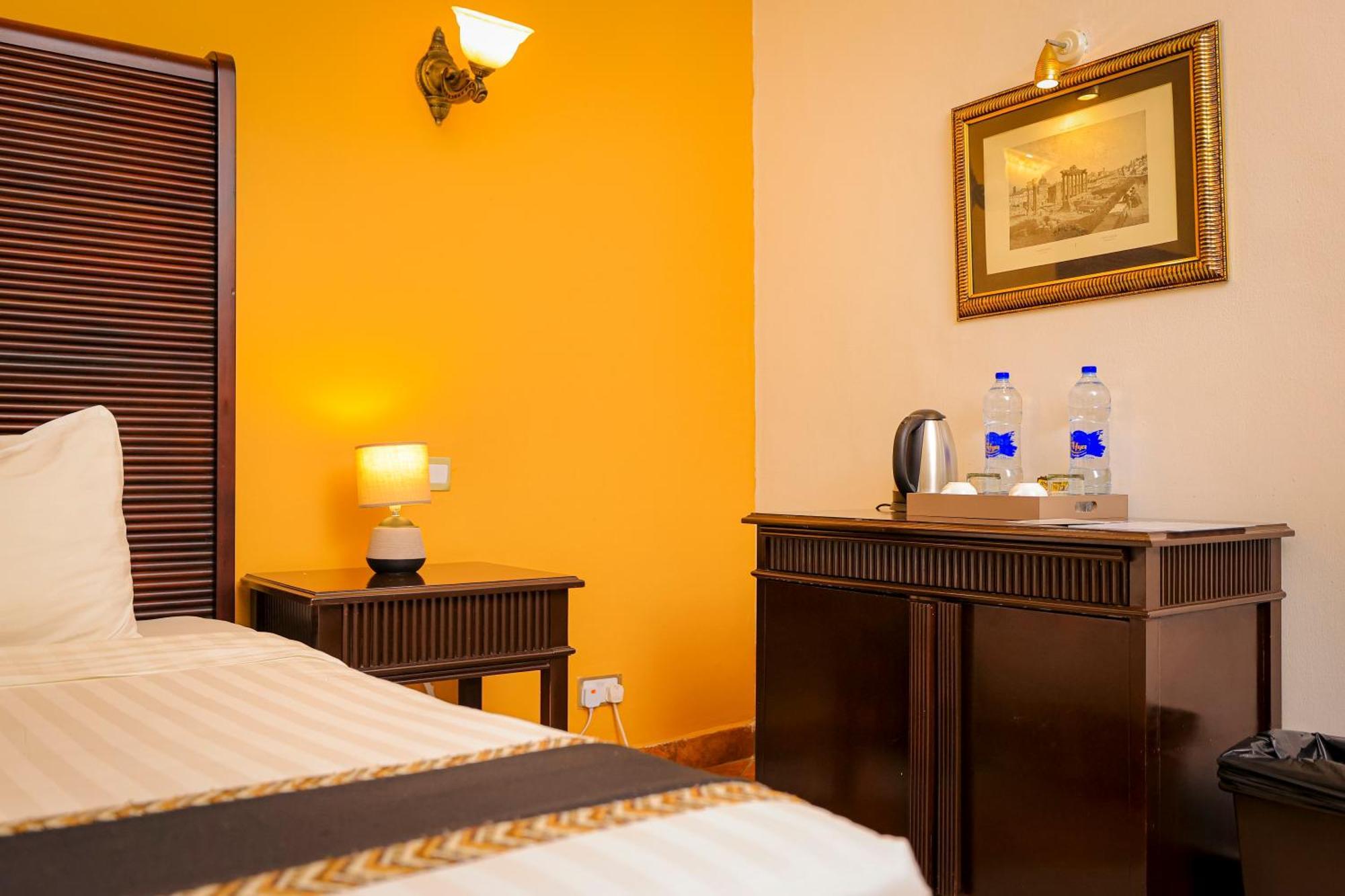 Colosseum Boutique Hotel & Spa Dar es Salaam Pokoj fotografie